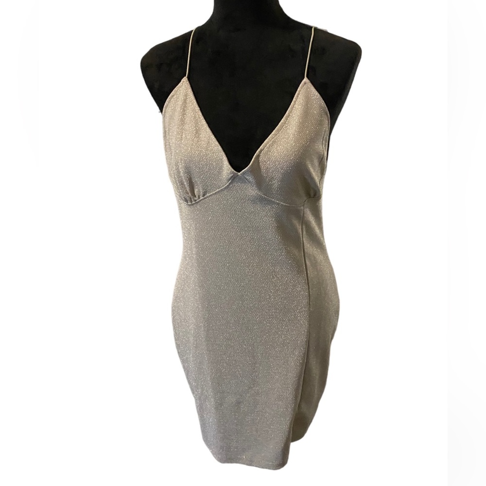 DIVIDED by H&M Silver Spaghetti Strap Dress Size Large 🆕
